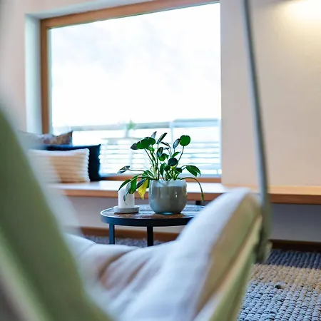Loft7 *